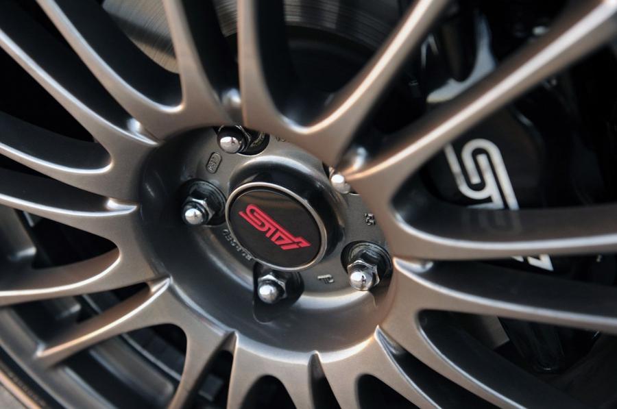  Subaru Impreza WRX STi Sedan 2011 года  (фото 72 из 81)